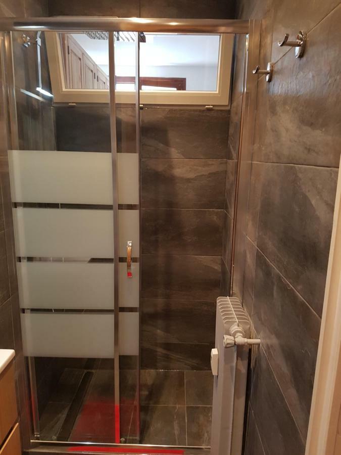 Le Petit Chalet أورو المظهر الخارجي الصورة